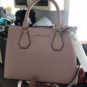 Micheal kors purse in pink blossom